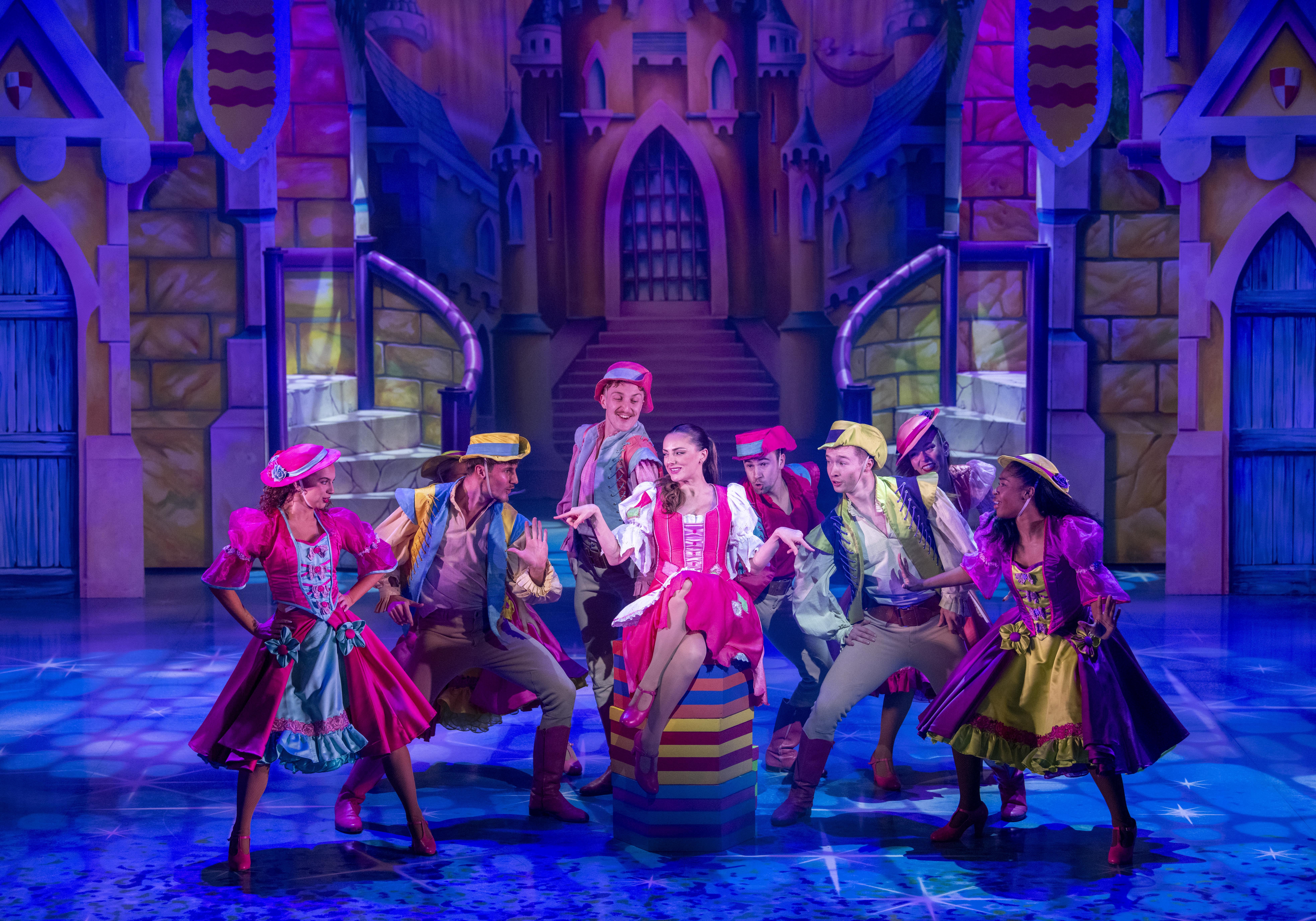 0002 TRCH Cinderella 015