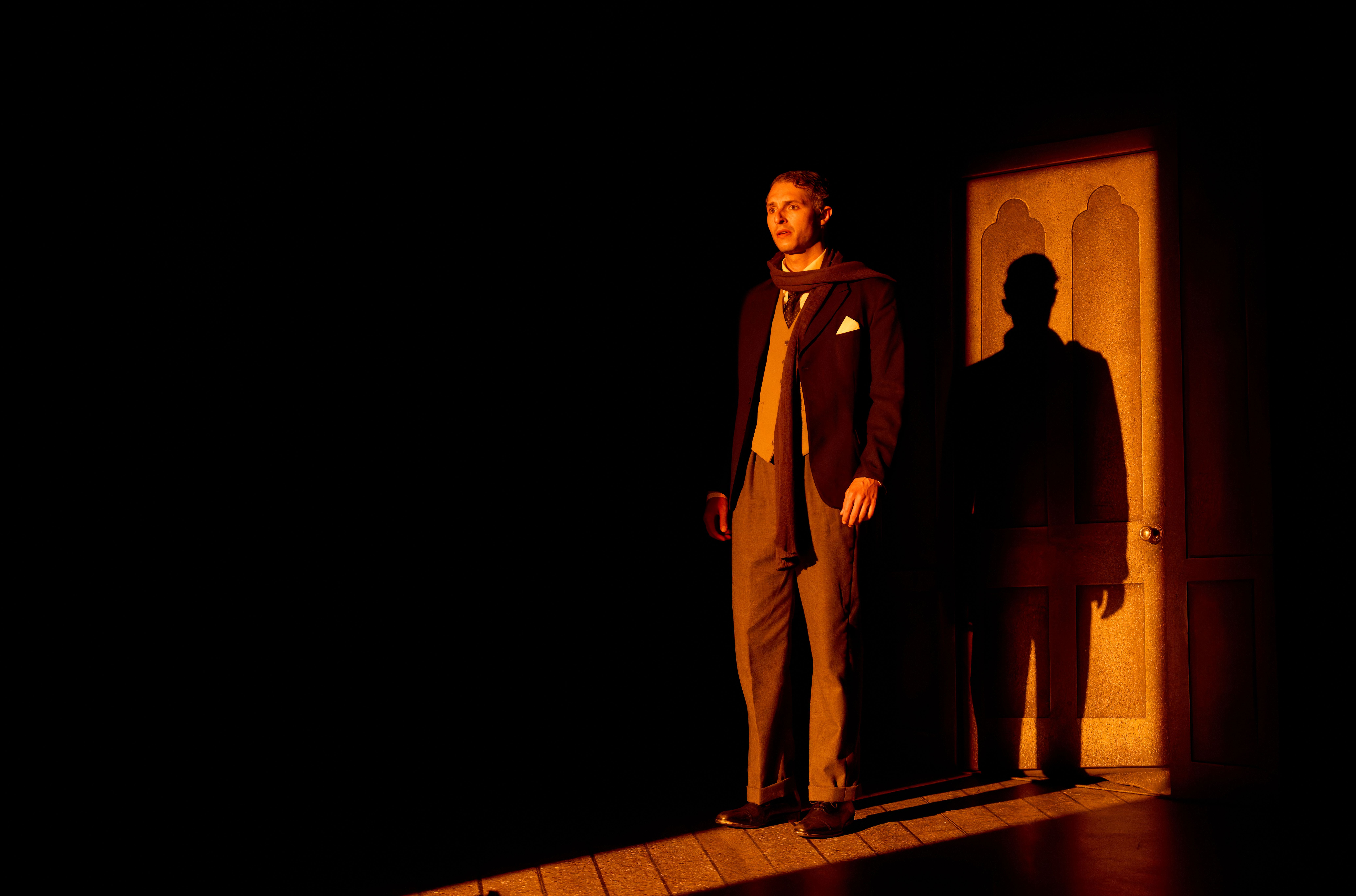 THE WOMAN IN BLACK. Daniel Burke (The Actor). Photo By Mark Douet (7)