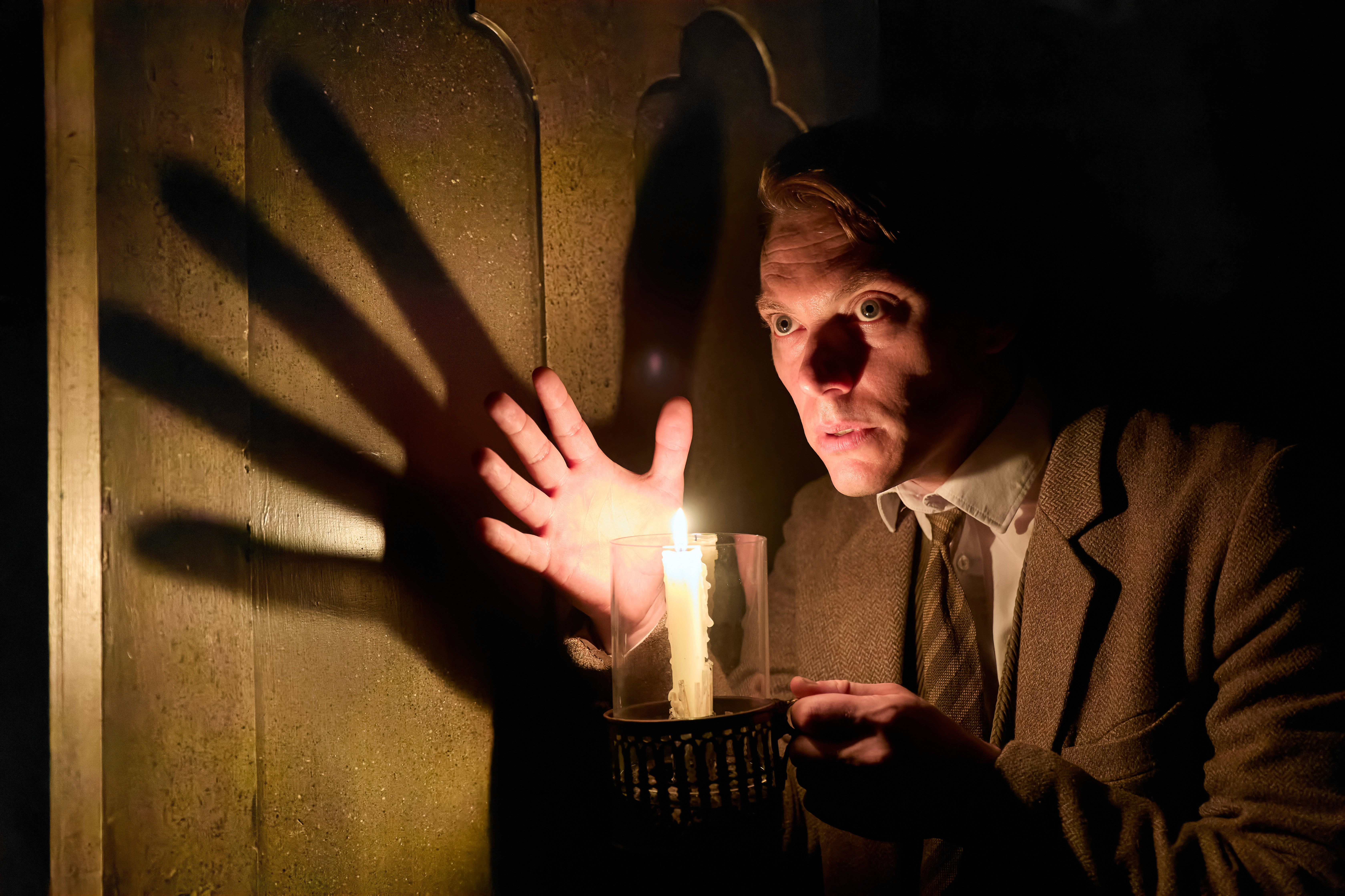 The Woman In Black 2023. Mark Hawkins. Photo By Mark Douet (3)