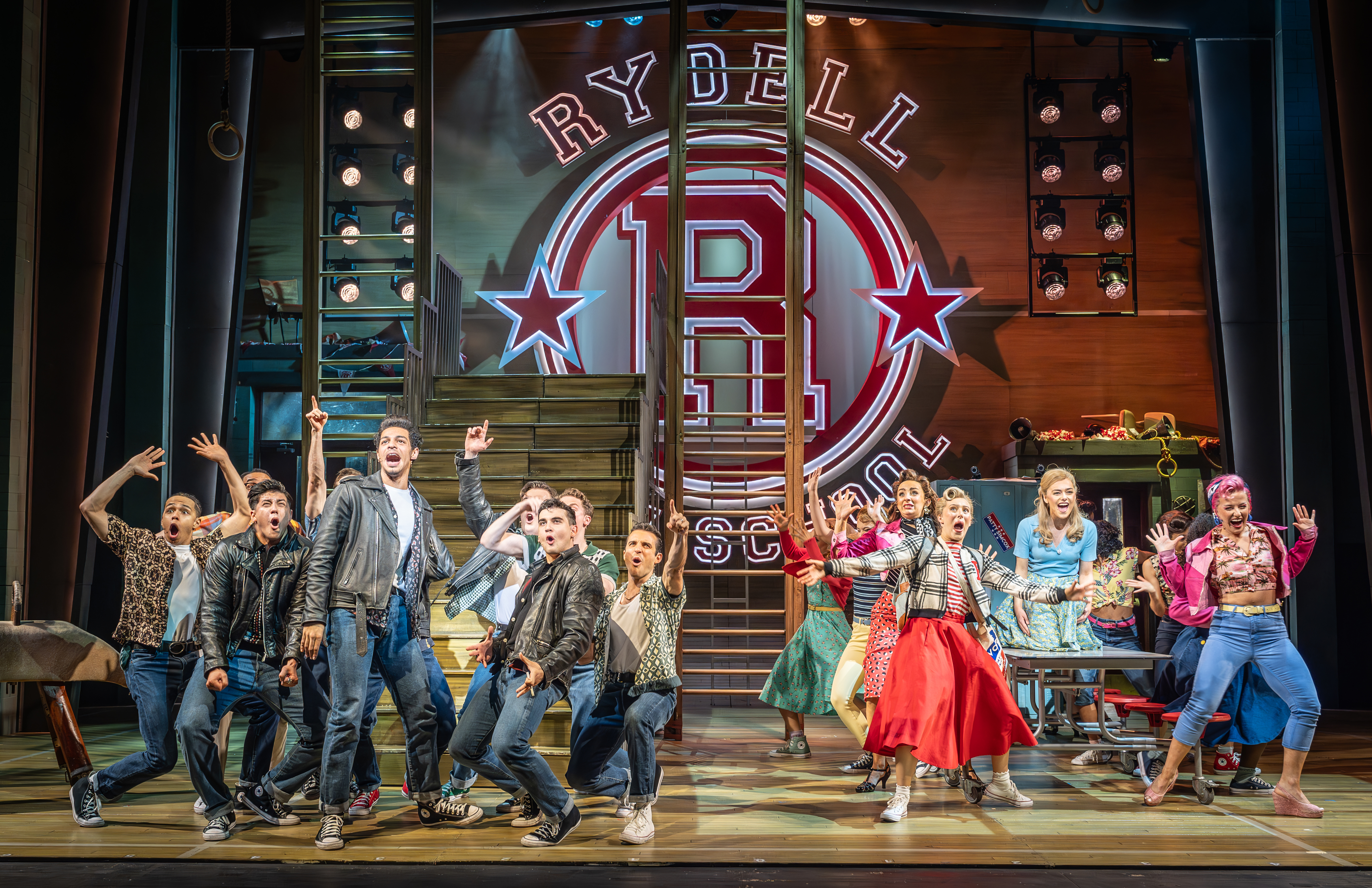 The Cast Of GREASE UK & Ireland Tour. Credit Marc Brenner (4)