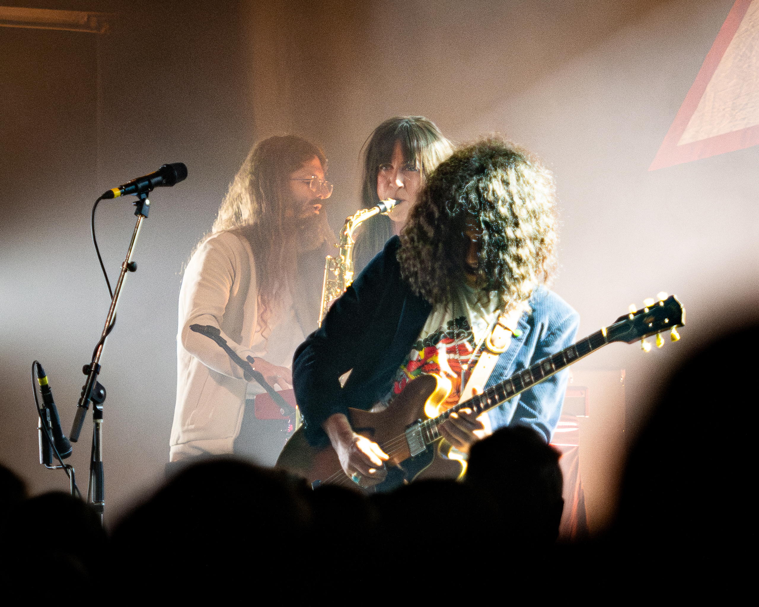The Zutons ONE6839 Enhanced NR Socials