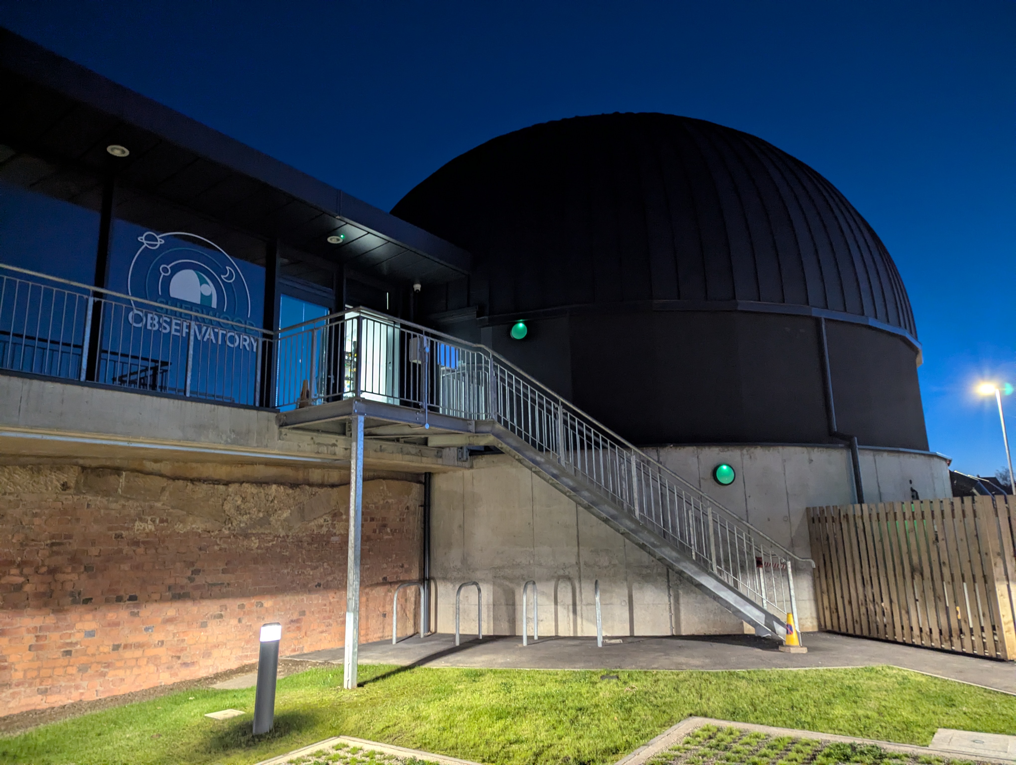 PXL 20251120 165635006