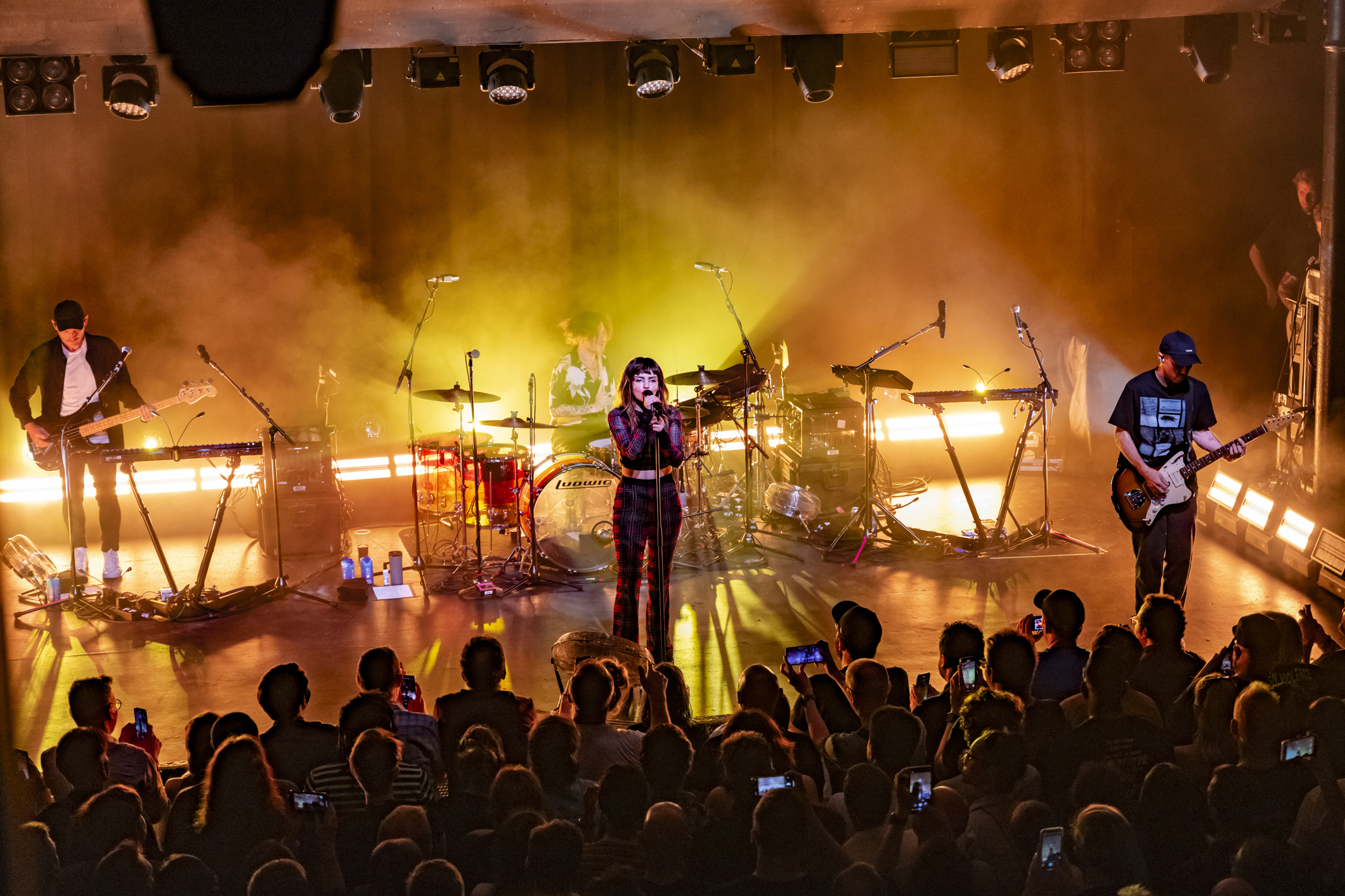 CHVRCHES 18