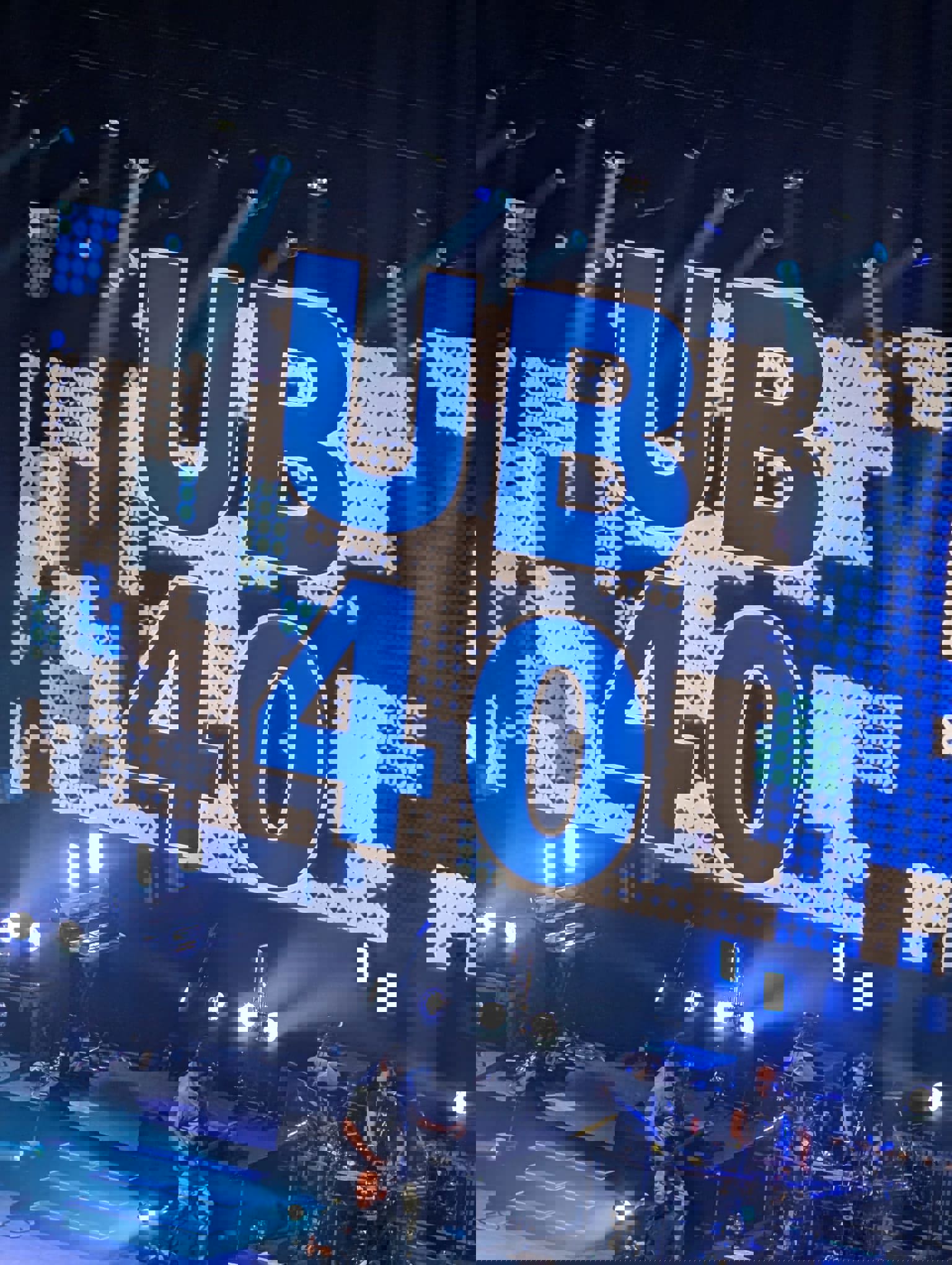 1000026100