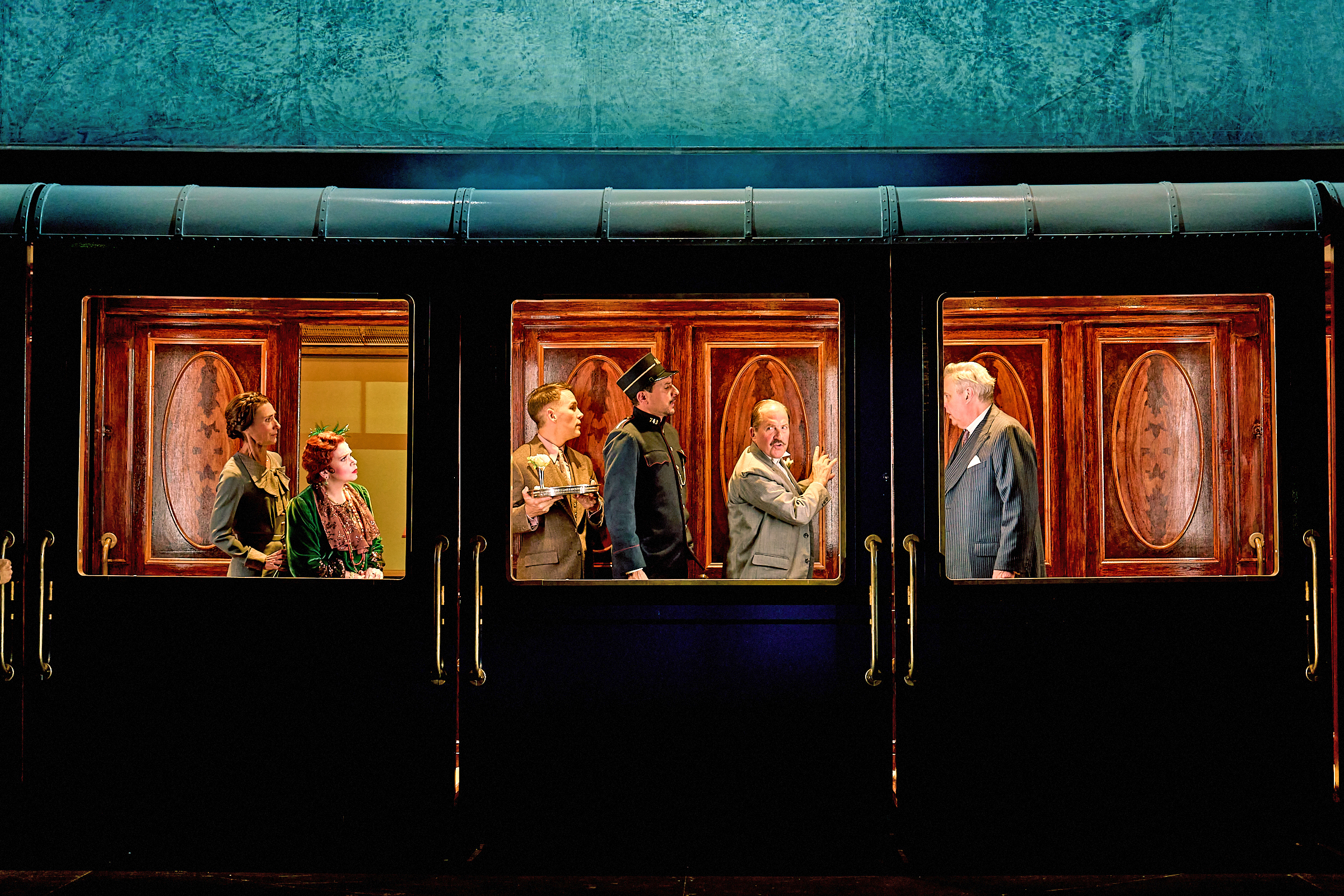 Rebecca Charles, Debbie Chazen, Paul Keating, Jean Baptiste Fillon, Michael Maloney, Bob Barrett Inmurder On The Orient Express