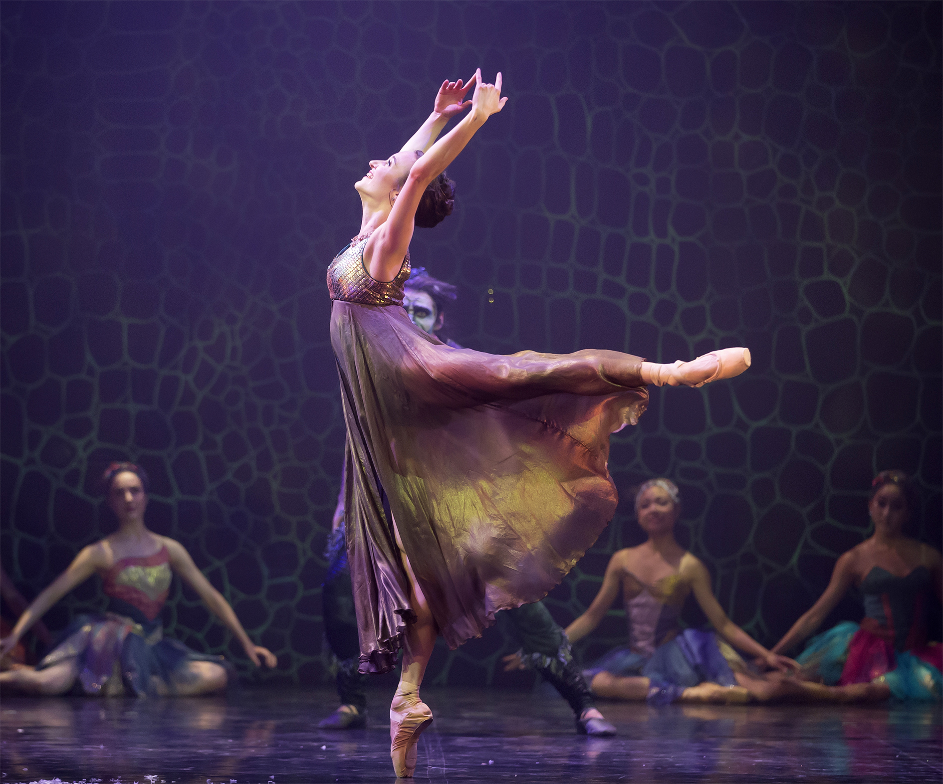 Dreda Blow As Beauty In Beauty & The Beast. Photo Emma Kauldhar (2) (1)