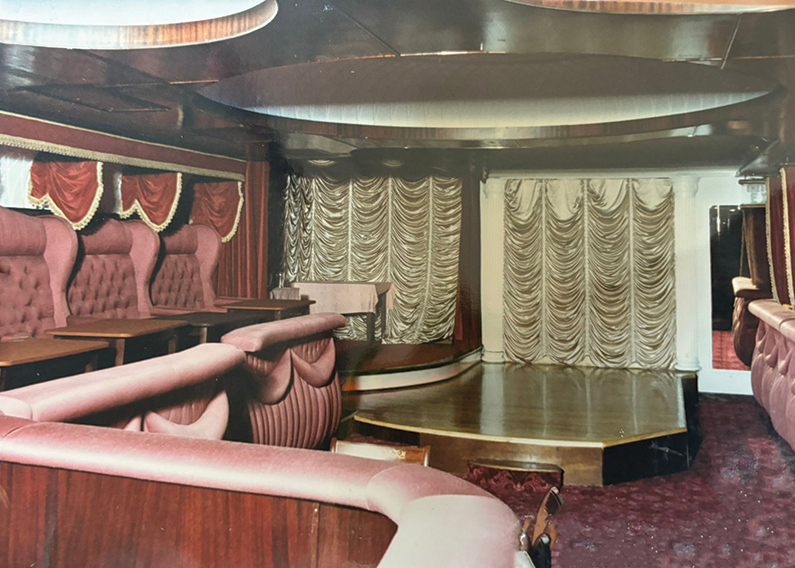 Interior 1960S