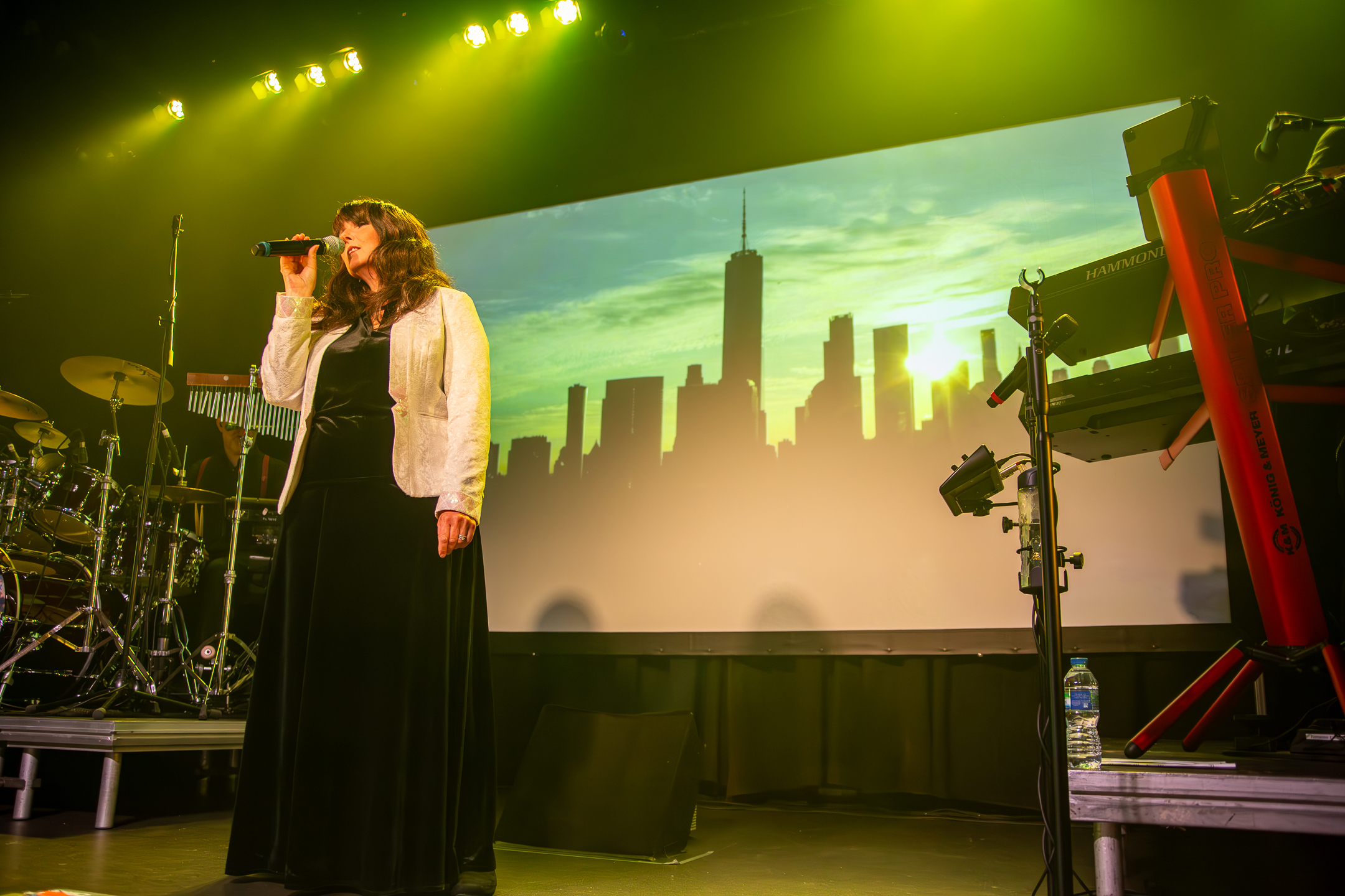 Cloudbusting Stephaniewebb 29A9796 Enhanced NR