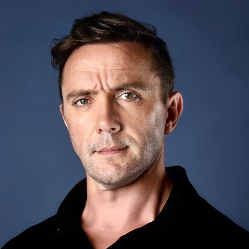 Peter High Res Headshot (Credit Chris Pizzello,Invision,AP)