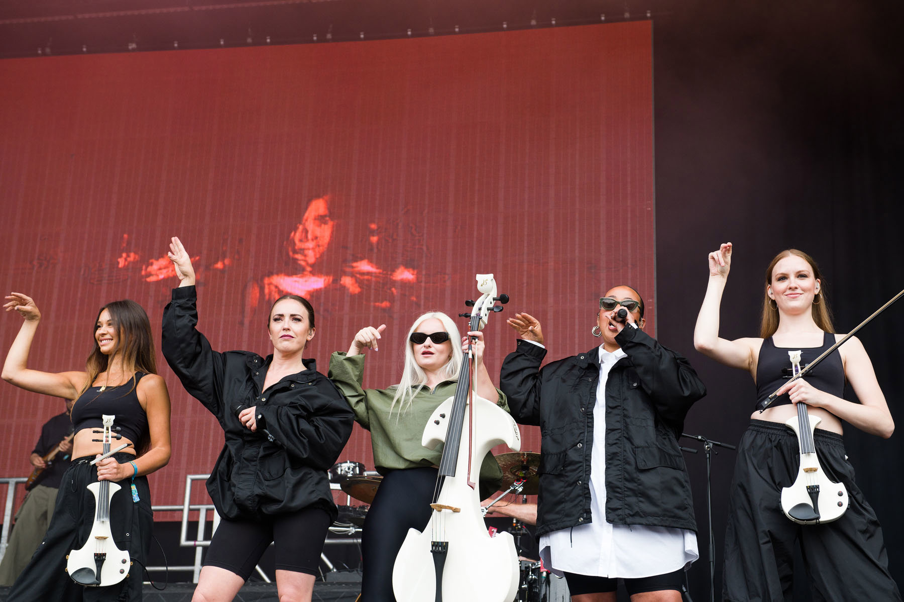 Sat Clean Bandit (5)